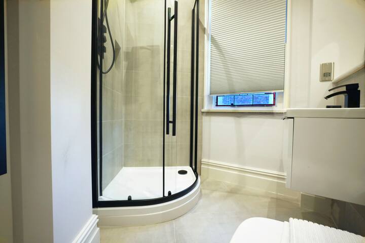 Apartment 1, Old Market Place gallery image 5