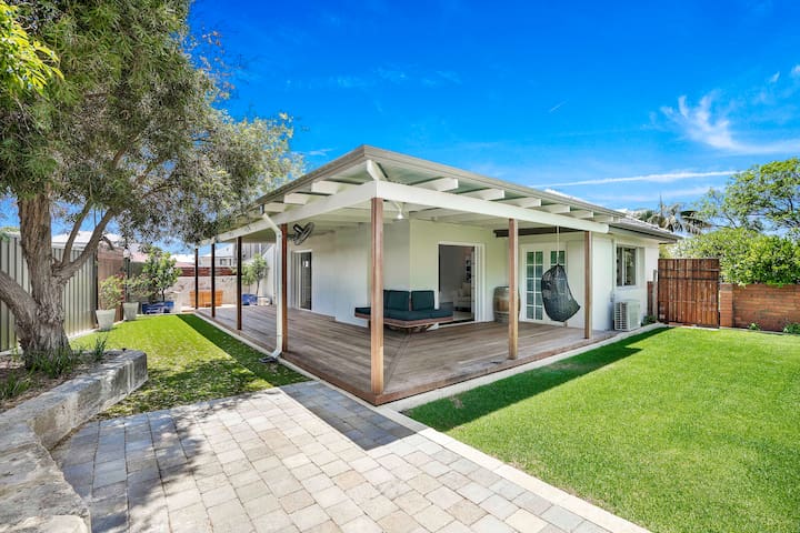 Perth Coastal Retreat gallery image 2
