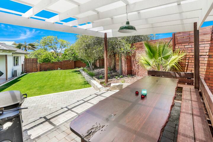 Perth Coastal Retreat gallery image 3