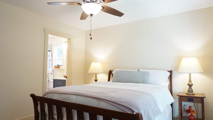 საძინებელი 1