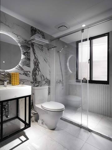 小森林/整層獨享11人/西門町/4房3衛2廳* gallery image 3