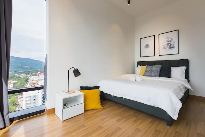 Chumba cha kulala cha 2 na kitanda 1 kizuri cha malkia.