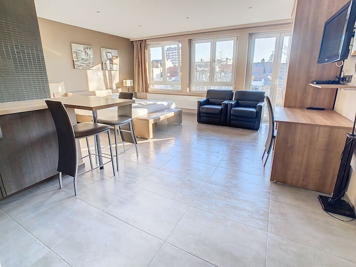Charmant Studio à Schaerbeek, Proche Ce Et Otan - Zaventem
