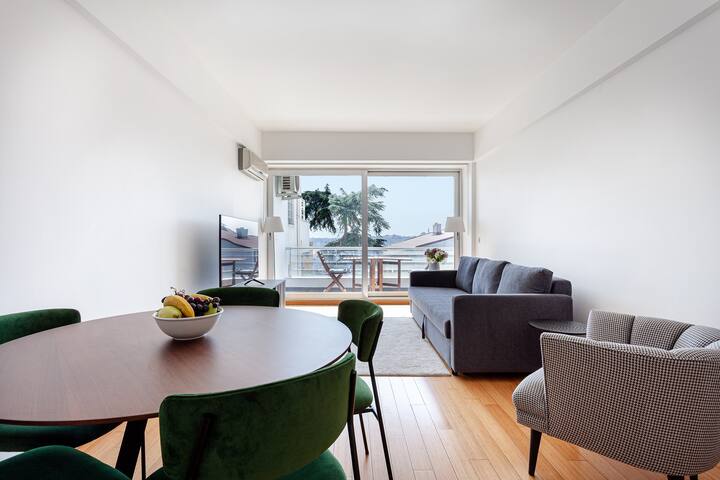 Two Bedroom w. Balcony in Cihangir (S11) gallery image 2