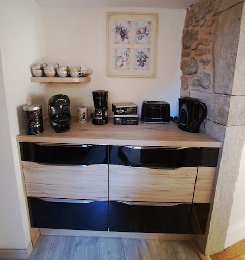 Propriété Airbnb réussie: Charming cocoon - stone & beams à Saône Et Loire