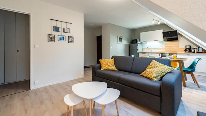 Logement Au Cœur De La Ville Avec Garage - Dijon