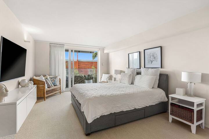 The Pacific Bondi Beach House gallery image 5