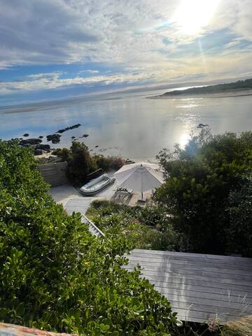 Saltwater Solace gallery image 3