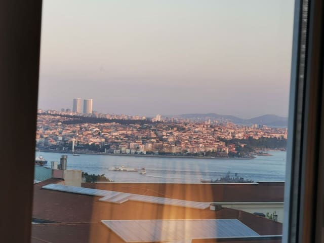 Duplex & Spacious 5BR-3BA Sea&City View 1min Metro gallery image 3