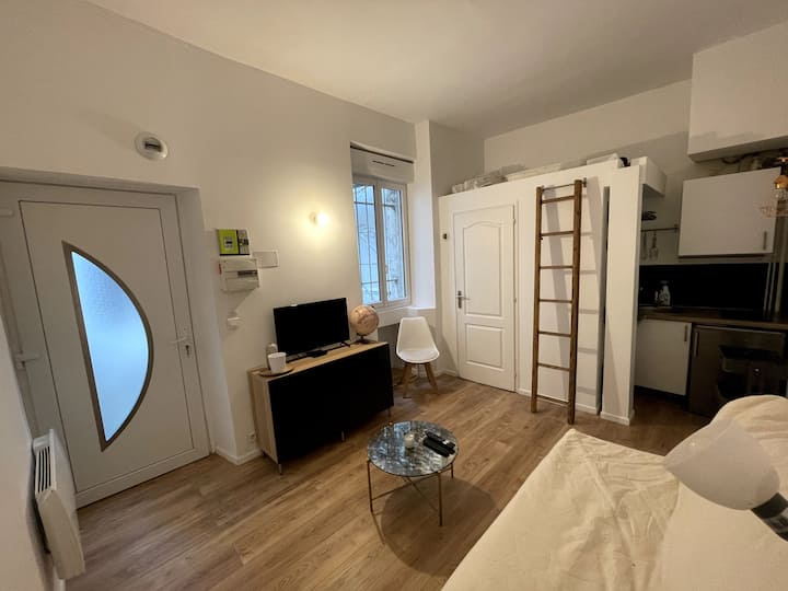 Studio. Saint Cloud. - Jardin du Trocadéro
