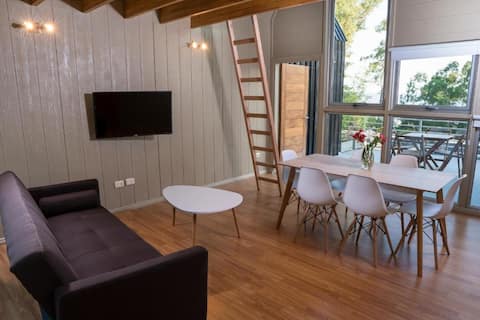 Two-room house facing the river - El Ensueño
