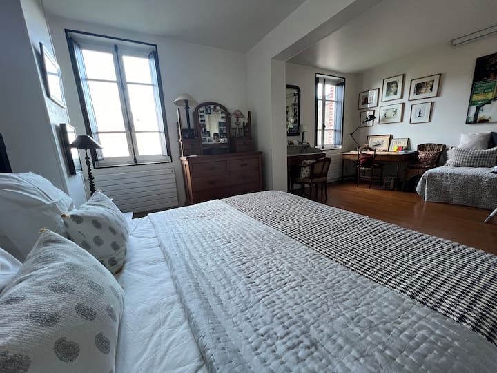 Habitación en 1 .ª planta en el jardín