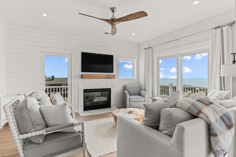 Popular Airbnb listing: Ocean Front Townhouse in West Dennis