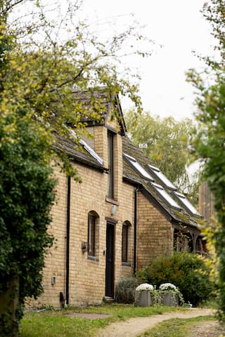 Aryas Properties managed Airbnb listing 1