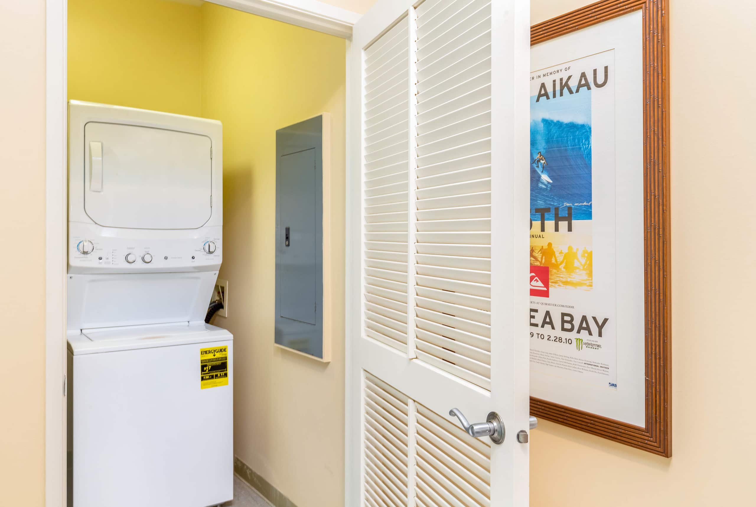 Emmalani Court #225 Air Conditioning in Bedrooms! - Image 30