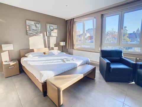 Studio in Schaerbeek, close TO CE and Georgian