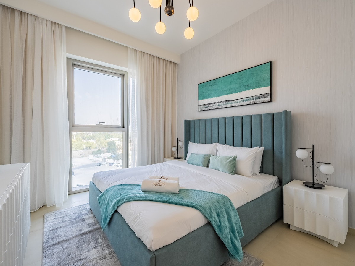 1 Bedroom Furnished Apartment with Downtown View | Downtown Views II 2