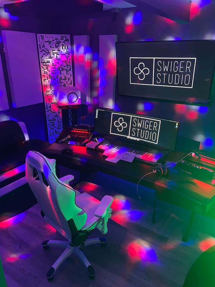 Music Studio In Midcity Br - 巴頓魯治