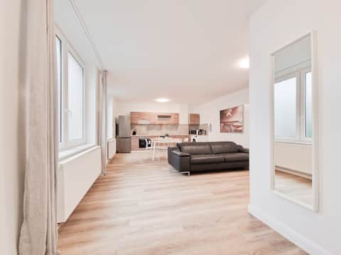 3 Room Apartment - 15min Messe DUS - 10min Oldtown