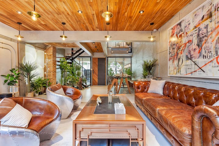 The Glam Loft in Thonglor, a creative escape gallery image 5