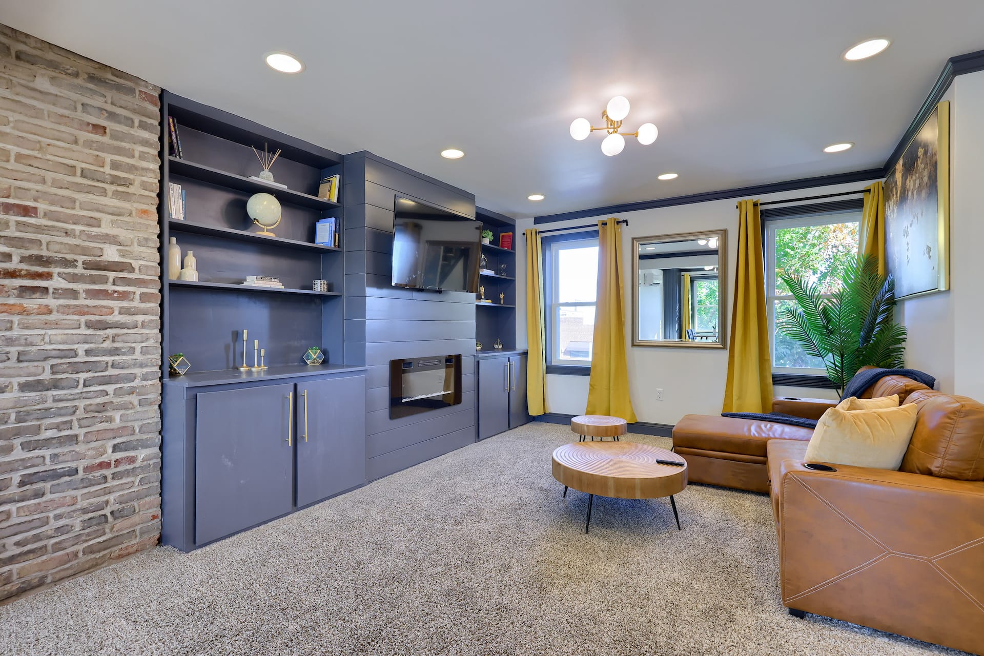 Modern Apt by Train Station | Downtown Lancaster