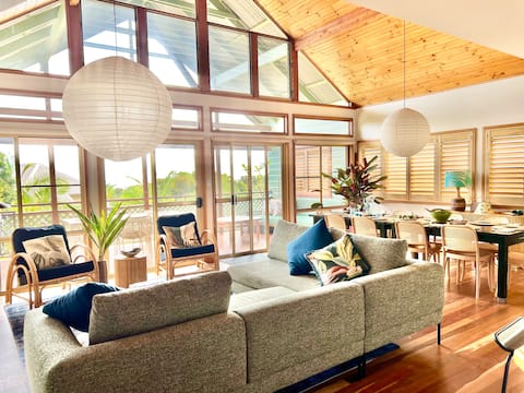 Luxury Angourie Couples Villa