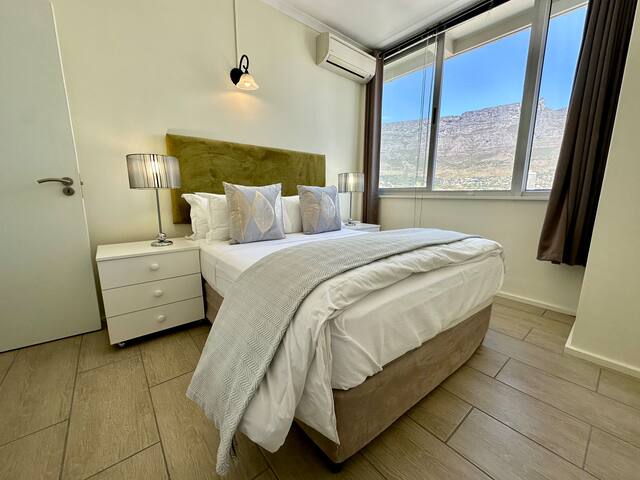 Stunning view of Table Mountain. gallery image 5