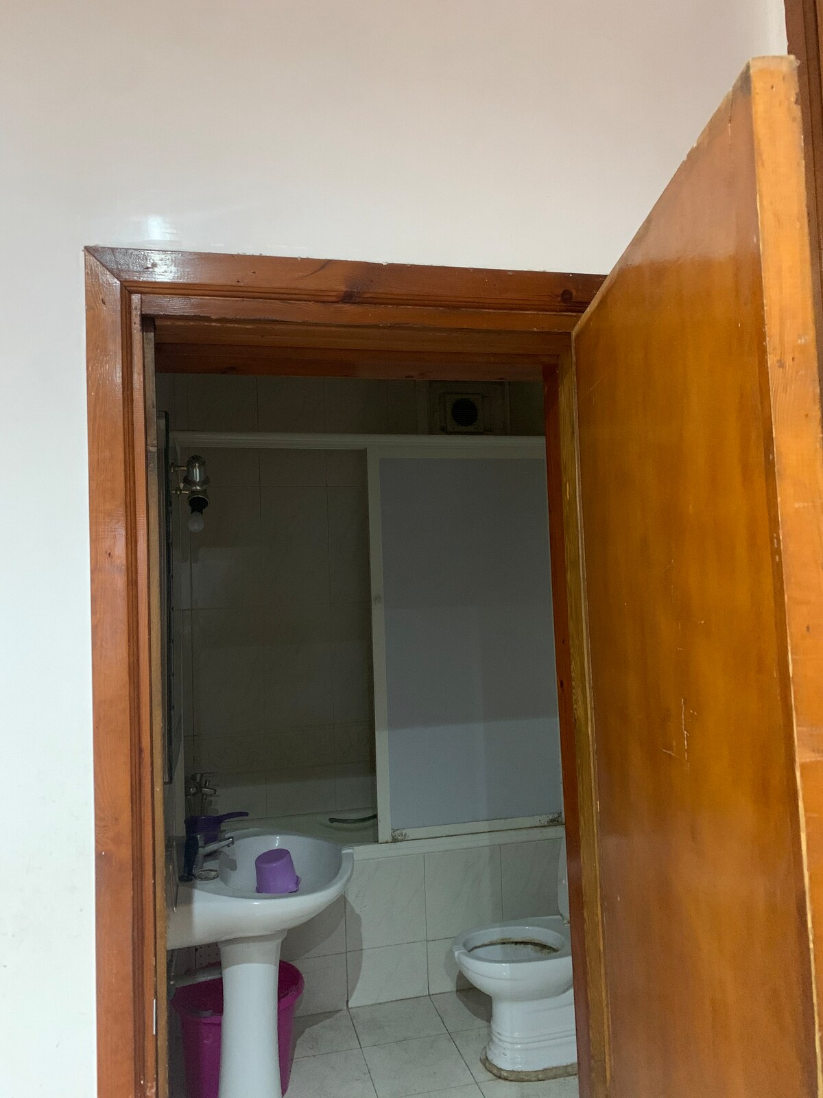 Bed and breakfast in Casablanca  1 bedroom  2 beds  1 private bath - image 3