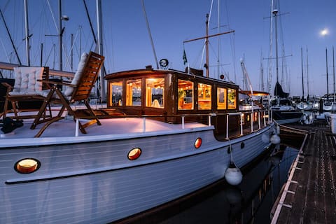 Warm and Cozy Adventures on Antique SF Bay Yacht