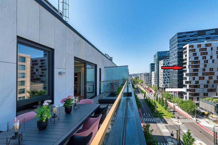 Modern 3bed room sea view apartment @ Oslo Barcode gallery image 3