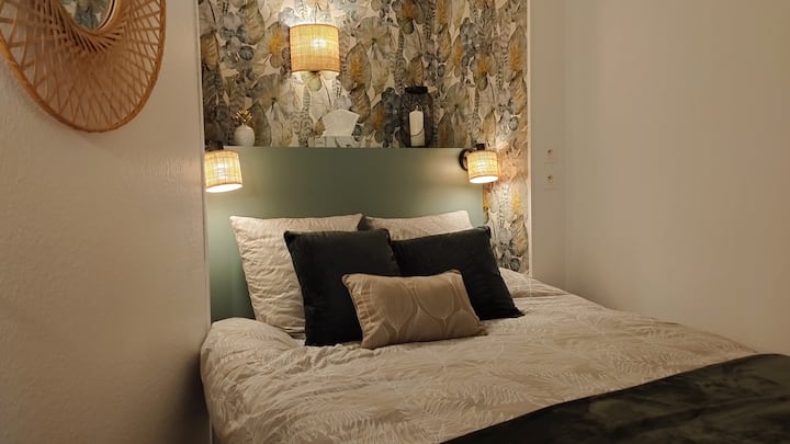 เตียงคู่ 140 หลังในซุ้มที่อบอุ่น