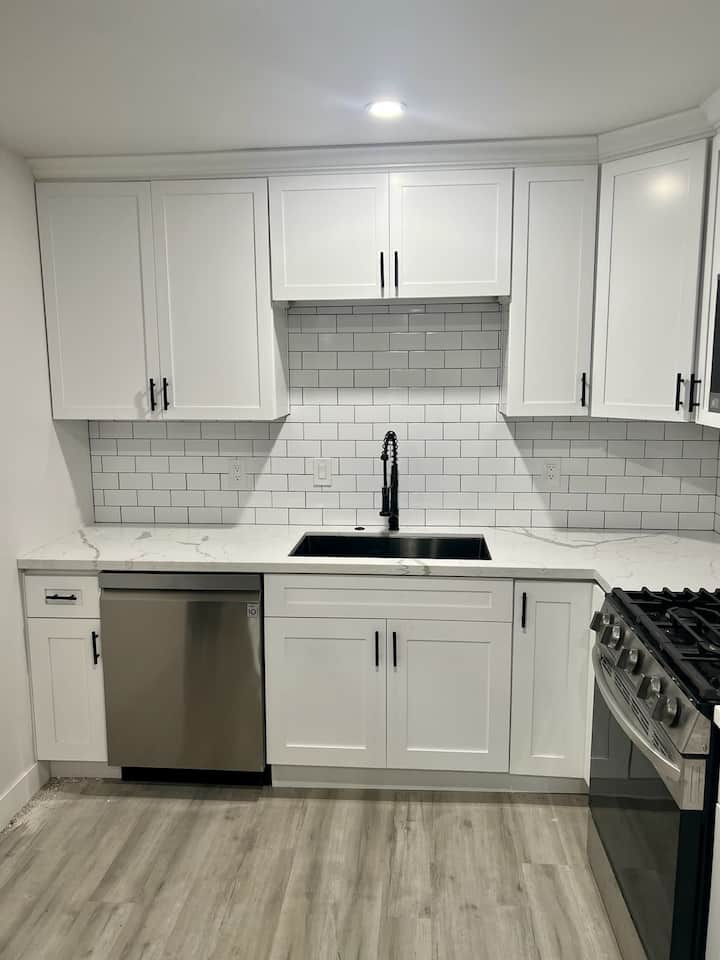 Spacious And Modern Guest House. - 잉글우드