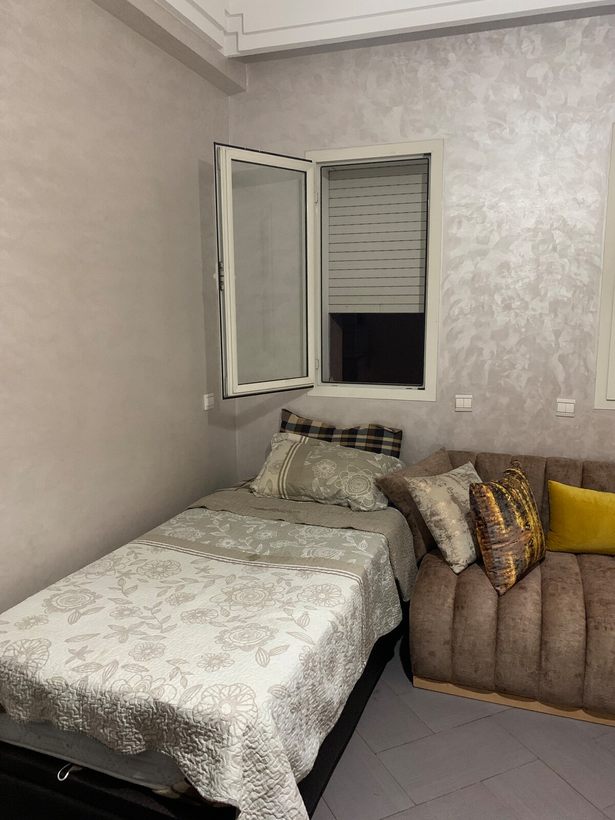 Rental unit in Casablanca  1 bedroom  1 bed  2 baths - image 3