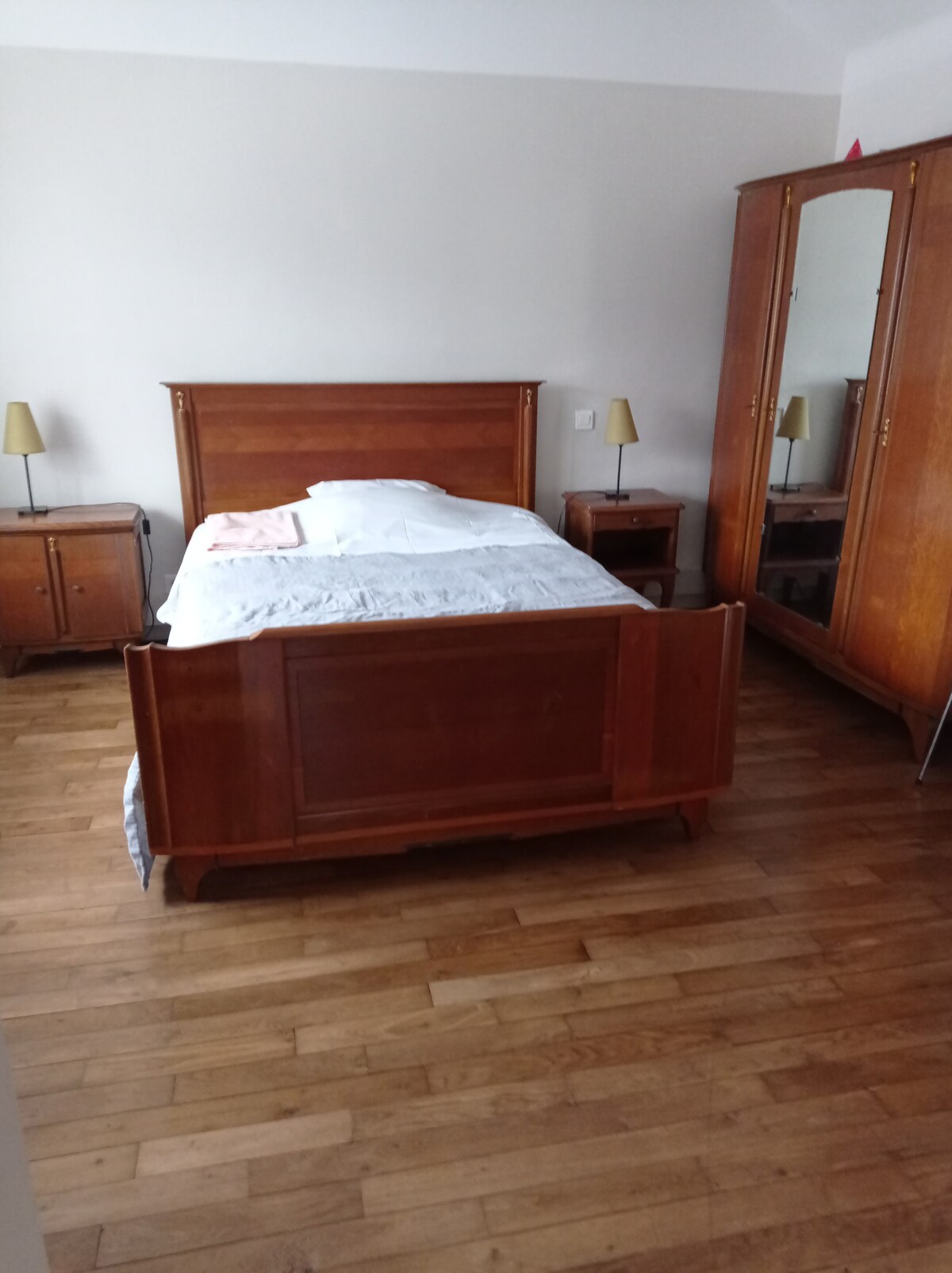 غرفة النوم 03