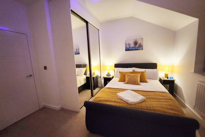 Beautifully Fab 3 Bedroom 4 Beds Lux Home 7 guests