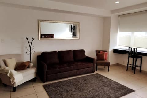 Popular Airbnb listing: Apt - Incredible View - Downtown in Centro