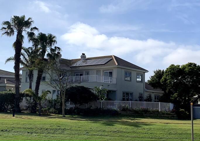 Beach Haven gallery image 2