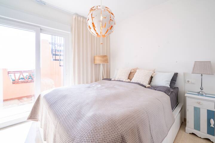 غرفة النوم 1