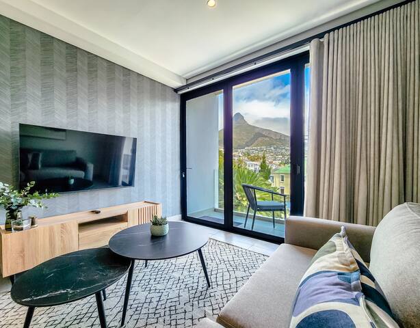 Luxury apartment in the heart of Capetown gallery image 4