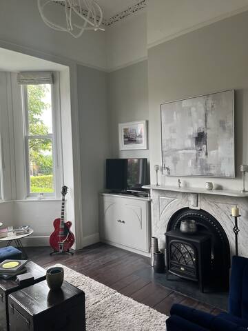Lovely 2 BD Home in Rathmines. Walk to Dublin City gallery image 2