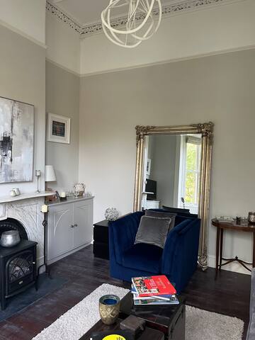 Lovely 2 BD Home in Rathmines. Walk to Dublin City gallery image 3
