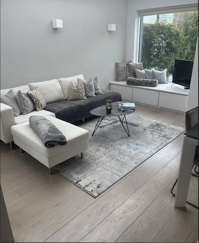 Lovely 2 BD Home in Rathmines. Walk to Dublin City gallery image 4