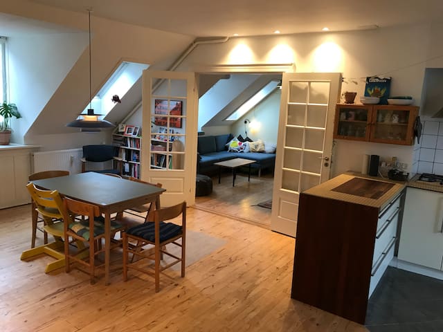 Hyggelig familie lejlighed