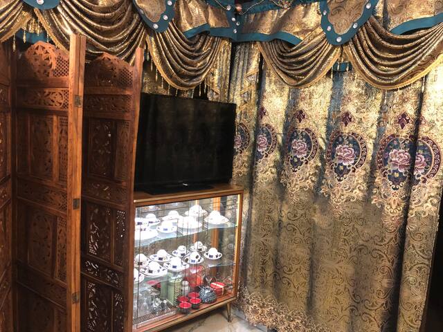 Lovely 4Bed House Garden/Parkin gallery image 2