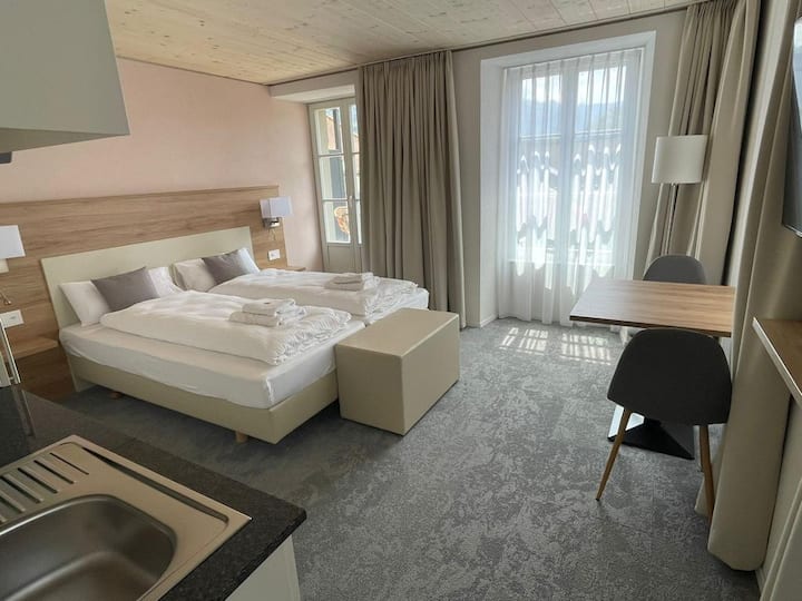 Aparthotel Krone - Studio No.22 - Interlaken