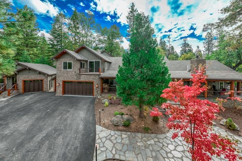 Multi-property with SPA & Waterfall, Coffee room