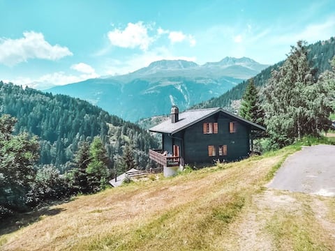 Authentic Alpine Chalet in Ausserbinn (Binntal)