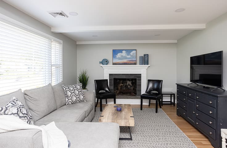 Relaxing Home Close To Beach gallery image 3