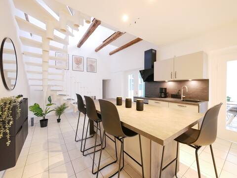 110 m2, roof terrace, central, quiet location