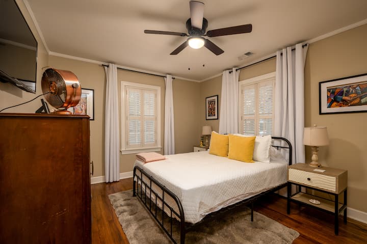 Spálňa 1 (menšia manželská posteľ)